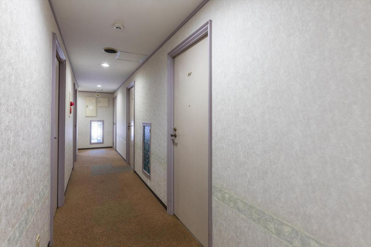 Tabist Business Hotel Takamado Shin-Omiya Nara Esterno foto