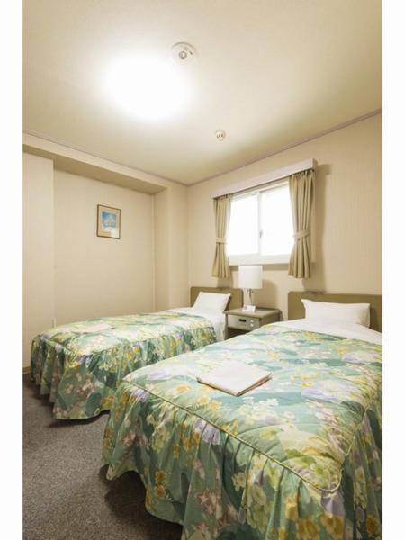 Tabist Business Hotel Takamado Shin-Omiya Nara Esterno foto